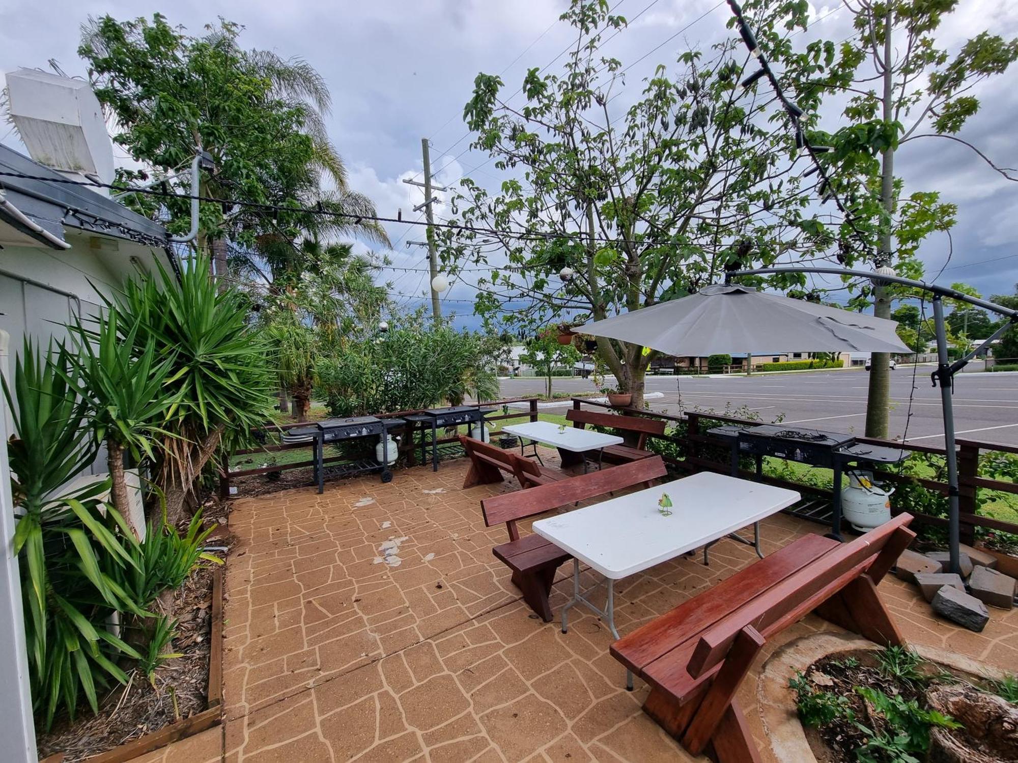 Y Motels Yarraman Dış mekan fotoğraf